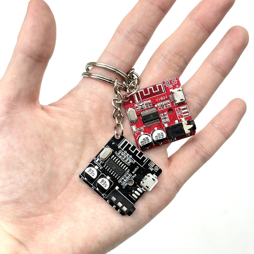 Retro Tech Aesthetic PCB and M - огляд і ціна Tech Accessories Wholesale