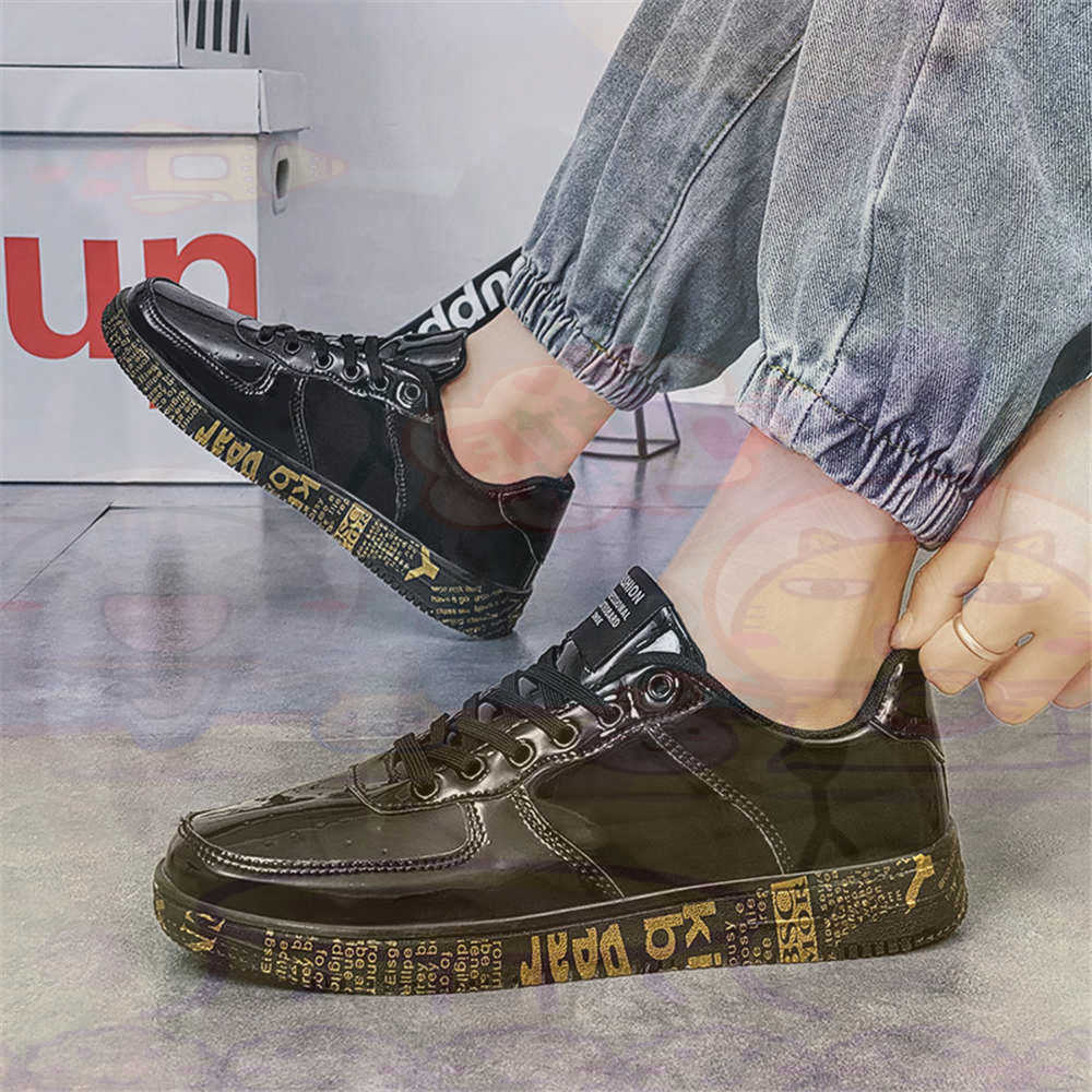 Round Foot Size 45 Sneakers Wh - огляд і ціна Tech Accessories Wholesale